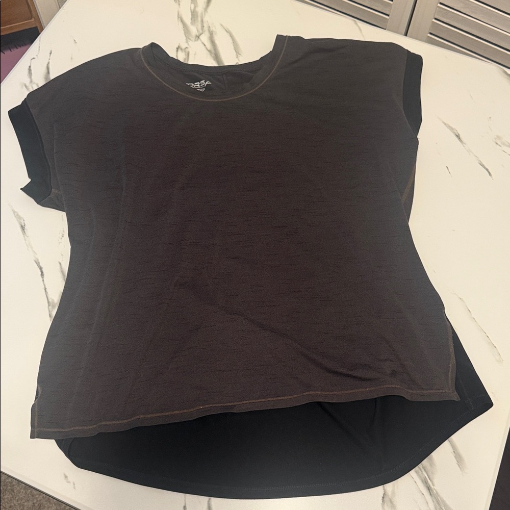 Women's Active Short Sleeve Top - Picture 3 of 7